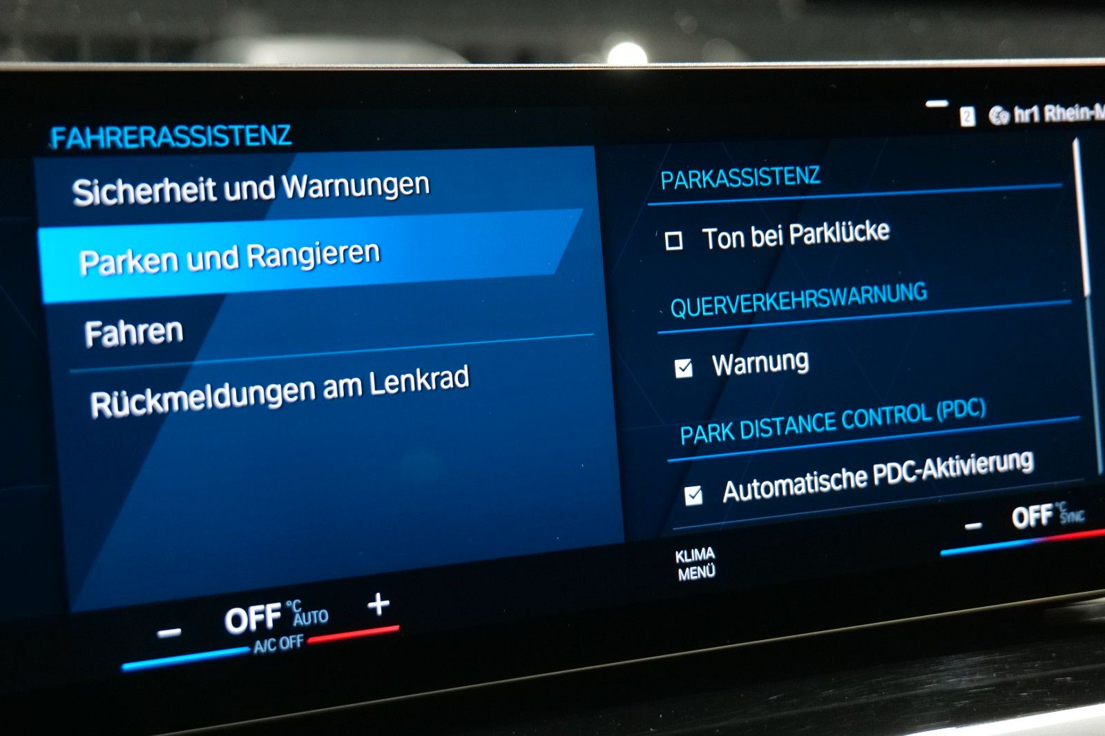 BMW M3 Touring xDrive Competition *Laser*HUD*360°* foto 25