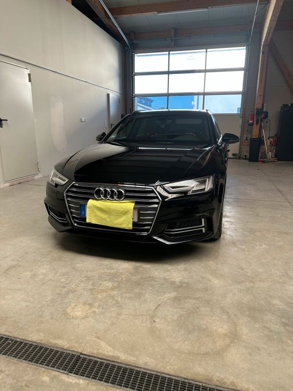 Image of Audi A4