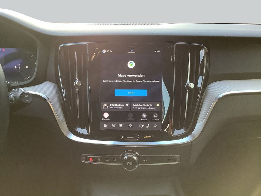 Volvo V60 B4 B DKG Plus Dark Pano*Head-up*360°View foto 14