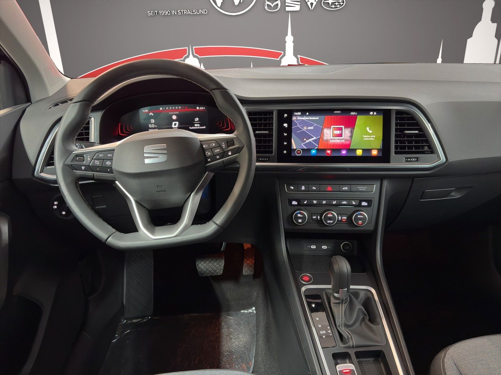 Fahrzeugabbildung SEAT Ateca 1.5 TSI Style DSG AHK/NAVI/ACC/AHZ/LHZ