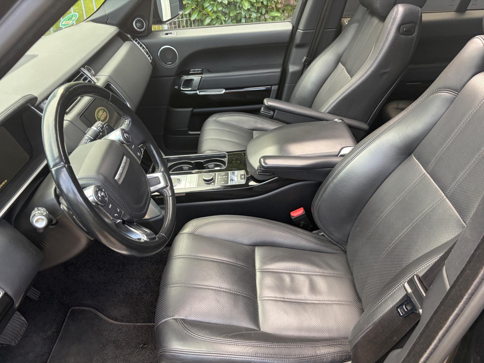 Range Rover Vogue 4.4 SDV8 340 ch • 76 500 km • Toit pano • Meridian • Caméra 360° • Sièges ventilés • 22"