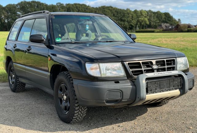 Subaru Forester 2.0 Benzin/Klimaa/4x4/Off Road Räder/