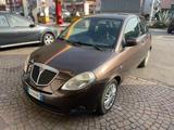 Lancia Ypsilon 1.4 Argento Ecochic GPL - Lancia Ypsilon aus 2010