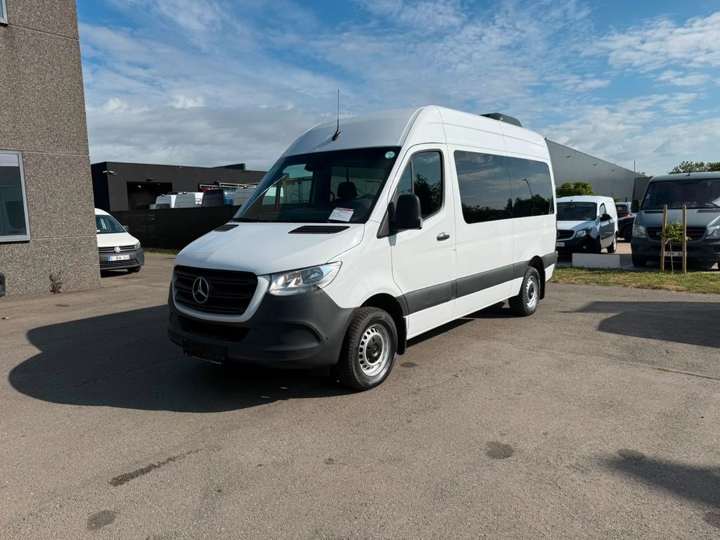 Image of Mercedes-Benz Sprinter