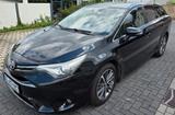 Toyota Avensis 1,6-l-D-4D Touring Sports - TÜV neu - Toyota Avensis: 1.6