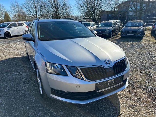 Skoda Octavia Clever 2.0 TDI Automatik AHK* PDC*