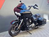 Harley-Davidson CVO Road Glide (FLTRXSE) - Harley-Davidson CVO Road Glide (FLTRXSE)