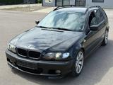 BMW 320 Baureihe 3 Touring 320d/AUTOMATIK/NAVI/ - BMW 320 aus 2004: Kombi