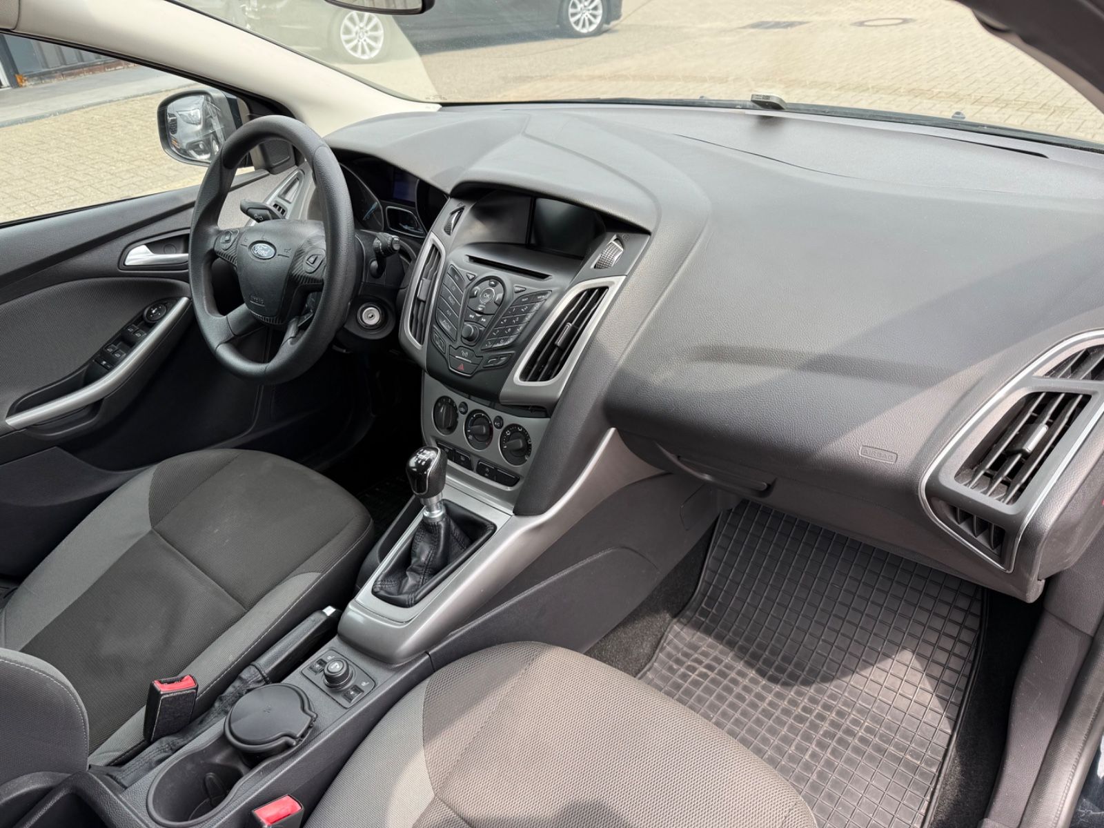 Focus Turnier Trend*1.6 TDCI*KLIMA*TÜV 06.2027