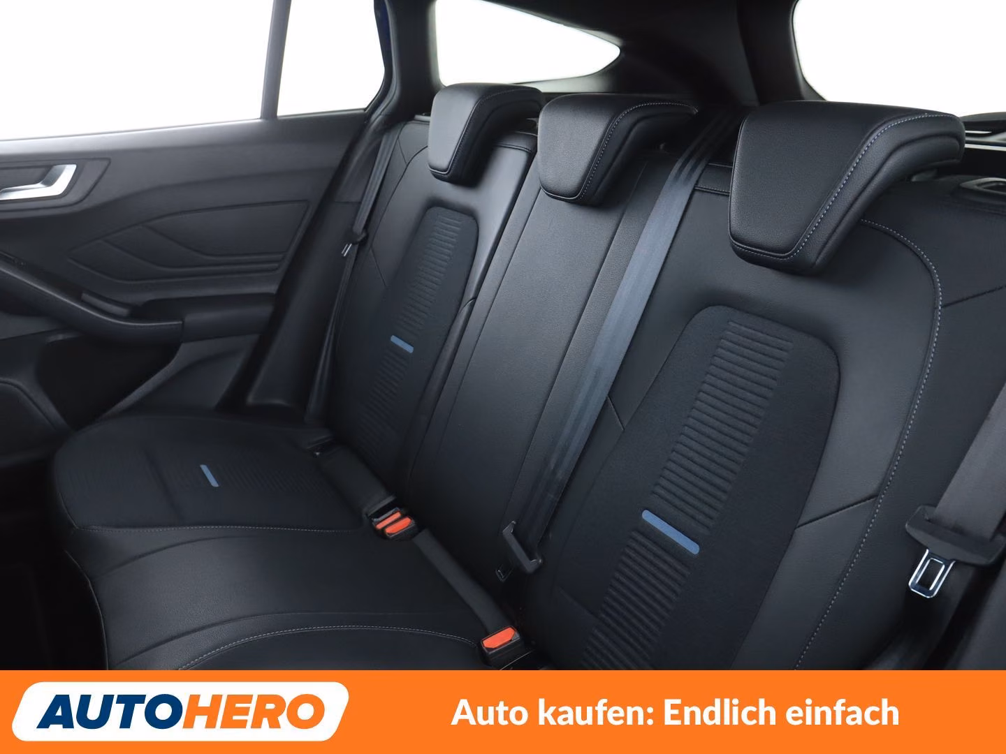 Ford Focus 1.5 EcoBoost Active*NAVI*LED*TEMPO*CAM*AHK