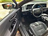 Kia EV6 77,4 kWh 168 kW Heckantrieb - - Kia EV6