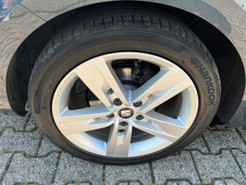 Fahrzeugabbildung SEAT Leon ST FR 1.5 TSI NAVI 1-HAND SCHECKHEFT