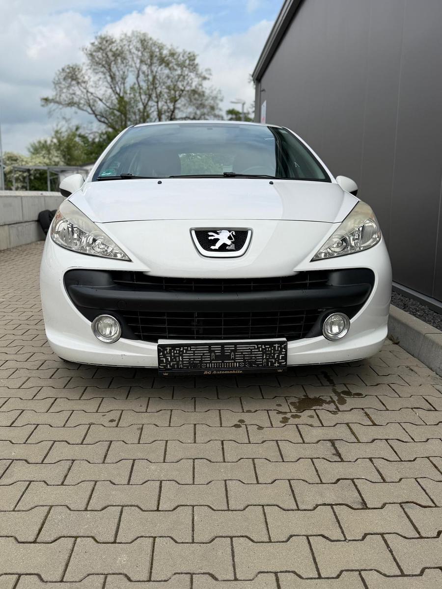 Peugeot 207 Urban/2Hand/Klima/SHeft/S-HuNeu/BT
