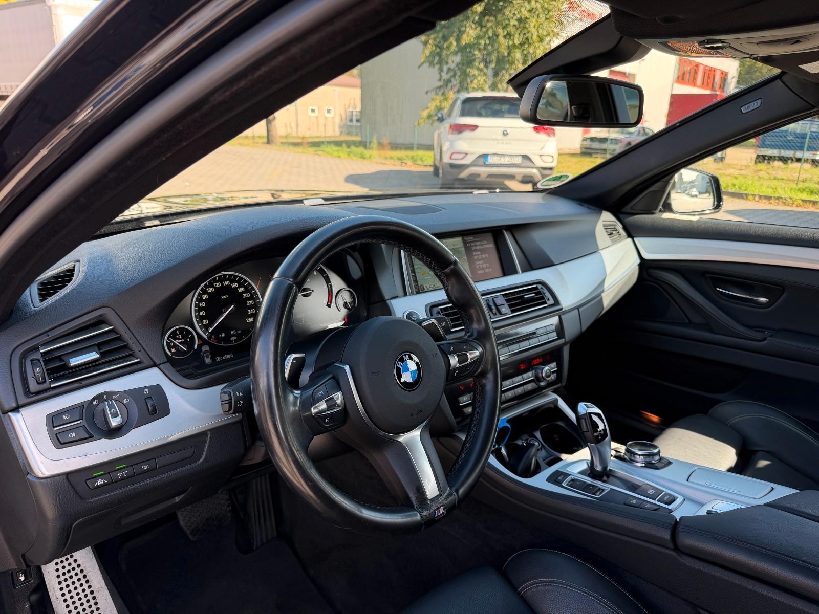 BMW 520 d Touring*xDrive*M Paket*Garantie*1Hand*Kame