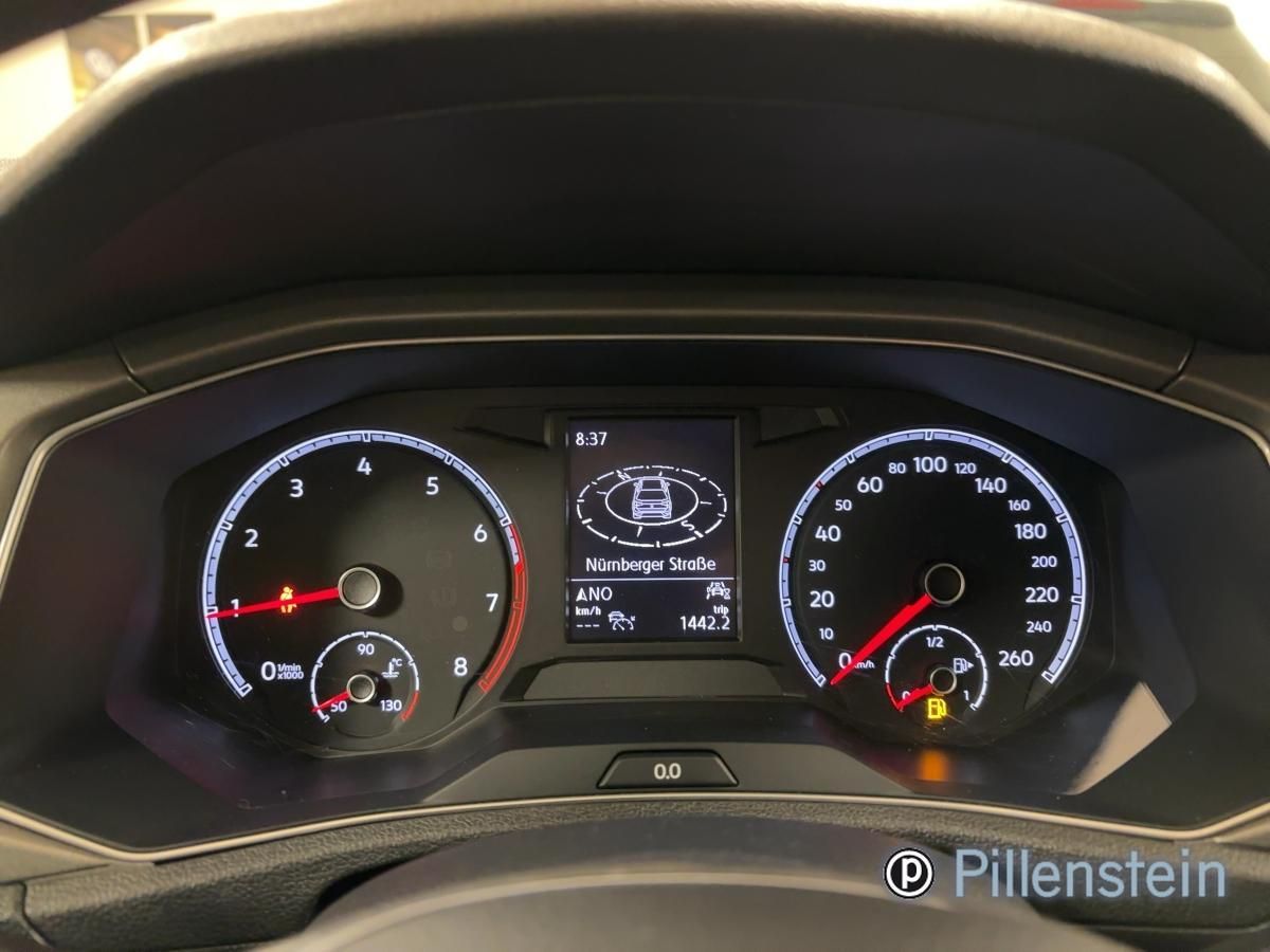 Volkswagen T-Roc - Bild 14