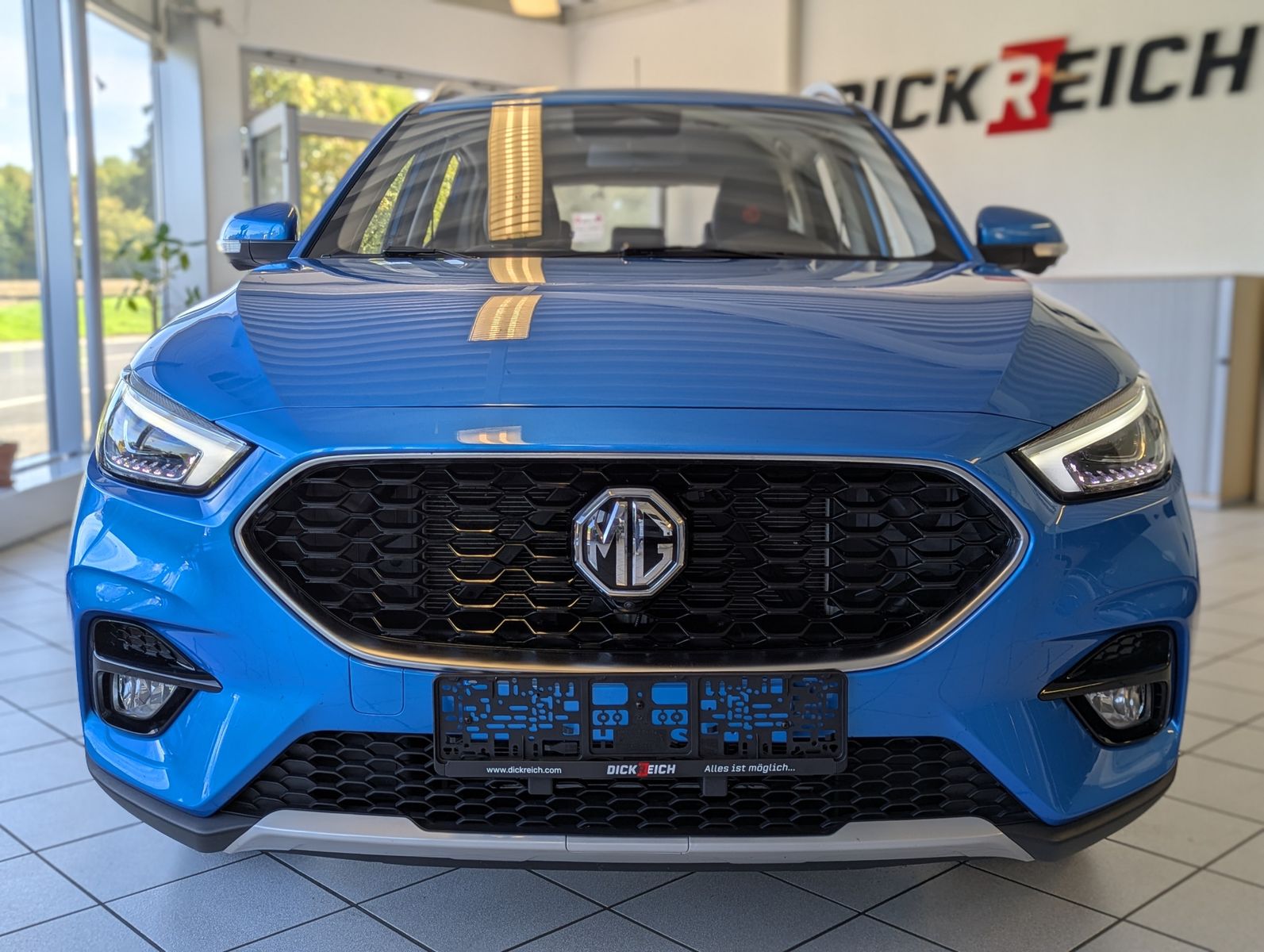 MG ZS
