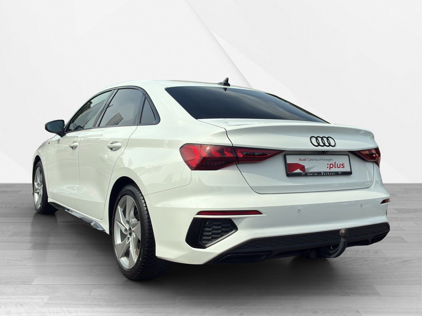 Fahrzeugabbildung Audi A3 Lim. 35 TFSI FAHRSCHUFAHRZEUG, Doppelpedaleri