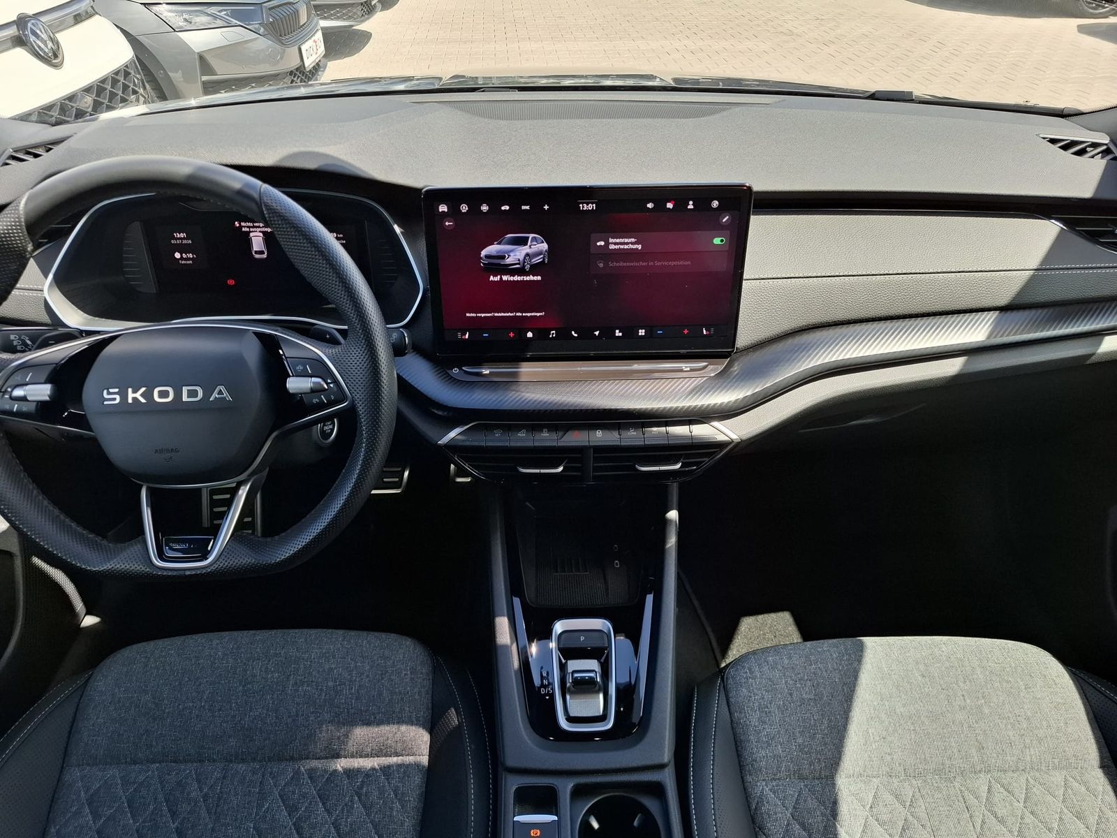 Fahrzeugabbildung SKODA Octavia 1.5 DSG Sportline PANO*MATRIX*AHK*5J.GAR