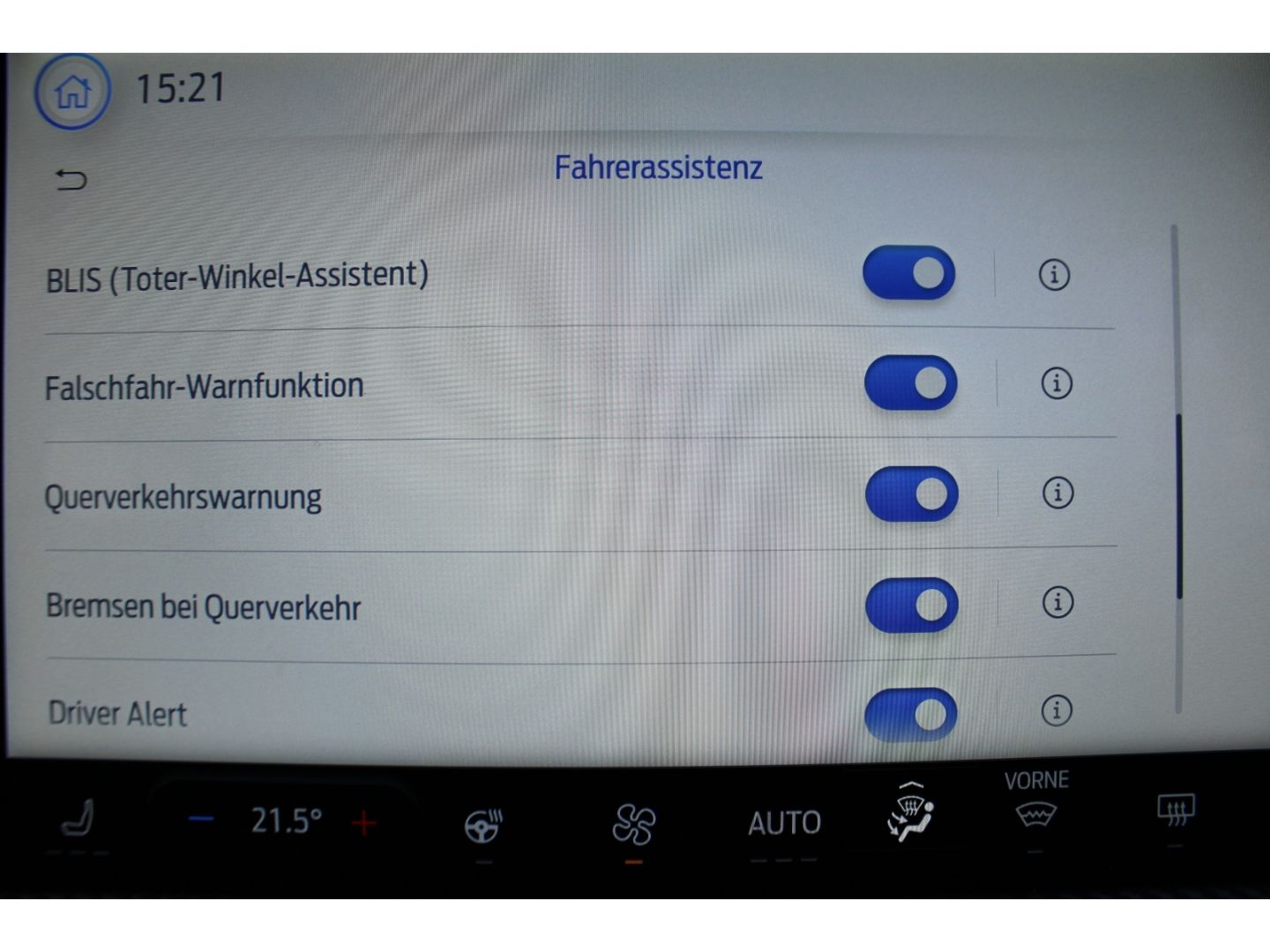 Fahrzeugabbildung Ford Kuga ST-Line Autom. LED GRA TWA PDC RFK Navi AHK