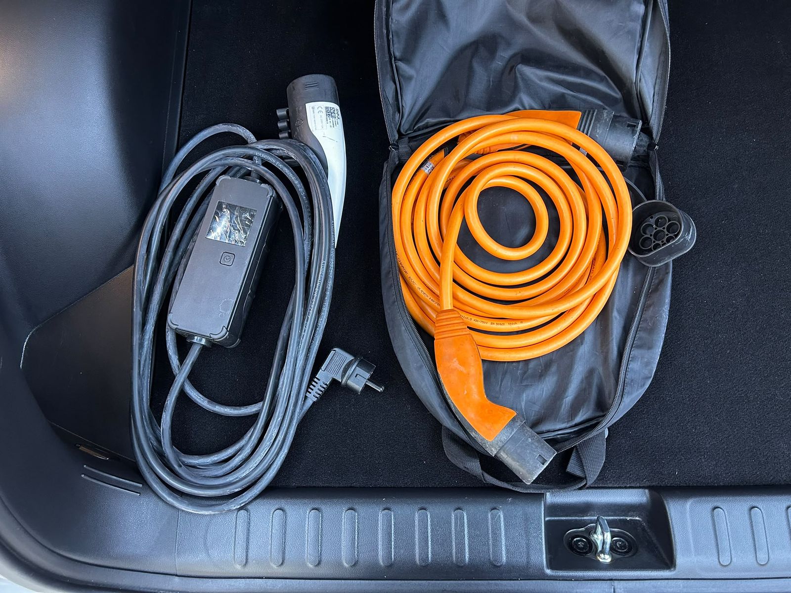 Fahrzeugabbildung Hyundai Ioniq 5 Techniq PANO+LED+SHZ+NAVI+ACC+360+DAB+WP