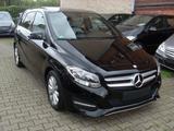 Mercedes-Benz B 200 Urban Autom / Panoramadach / Anhängerkuppl - : Auto Anhänger