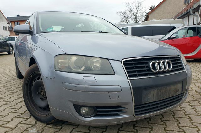 Audi A3 2.0 FSI Ambition,Xenon,Shz,Ahk,