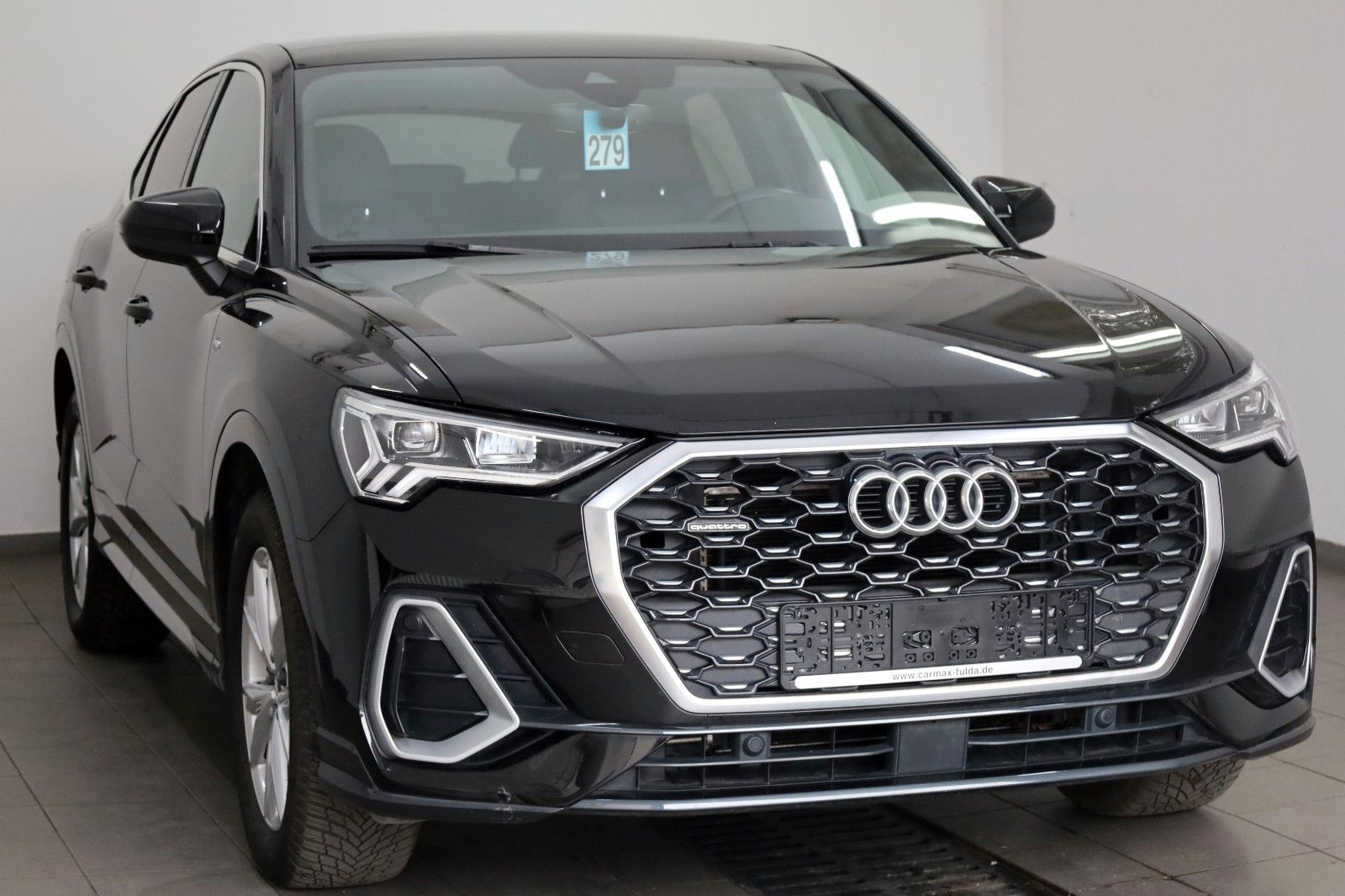 Fahrzeugabbildung Audi Q3 Sportback 40 TDI quattro S line,Kamera,SD,SH