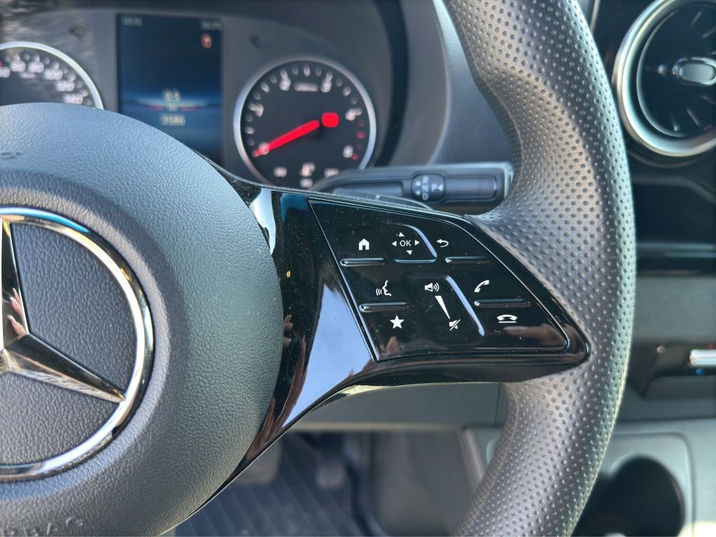 Fahrzeugabbildung Mercedes-Benz Sprinter 315 CDI Kasten BASE Hochdach Standard