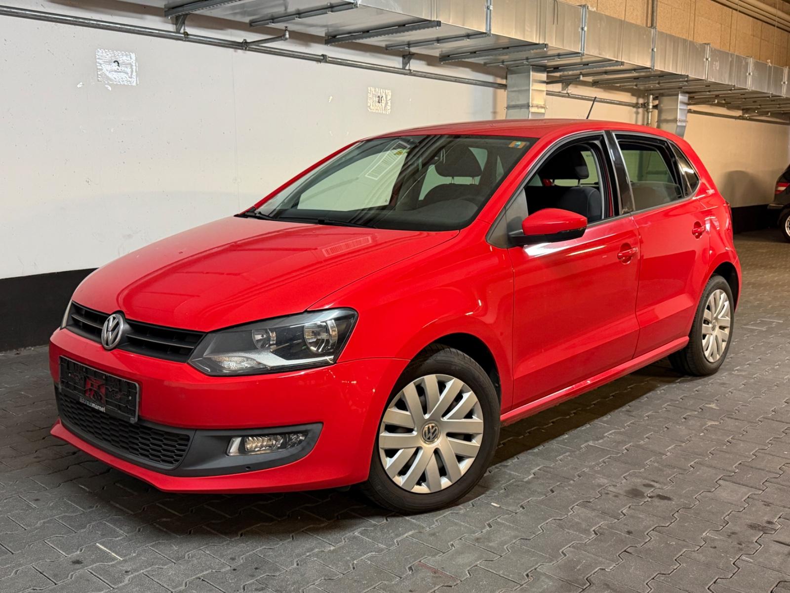 Volkswagen Polo 1.2 TEAM 1.HAND~KLIMAA~SHZ~PDC~8FACH~TÜVNEU