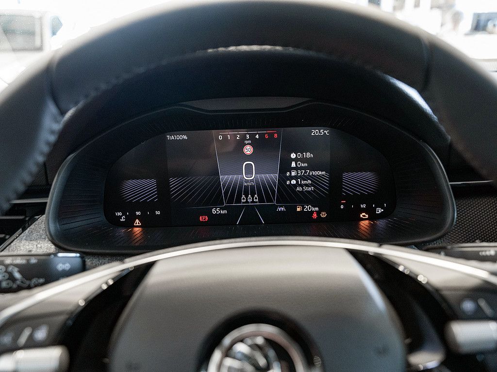 Fahrzeugabbildung SKODA Scala 1.0 TSI Drive PDC SHZ KAMERA MATRIX-LED