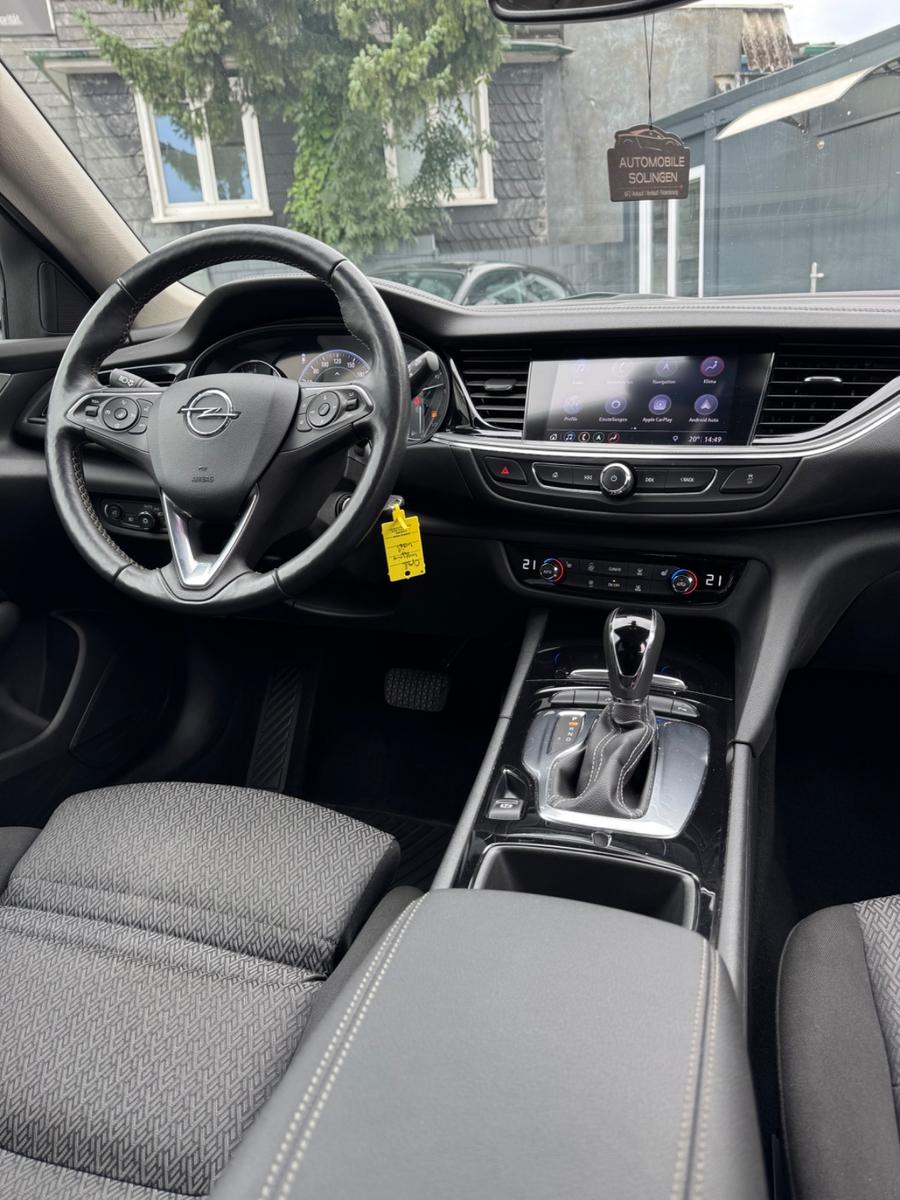 Opel Insignia B ST Business Edition AUT+SHZ+BT+RK+AHK