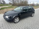 Volkswagen Golf 1.9TDI 74kW Champ Champ Tüv 04.28 - Volkswagen Golf: Champ