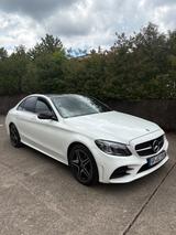 Mercedes-Benz C 400 4MATIC//AMG LINE//NIGHT PAKET//PANO//BURM