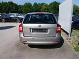 Skoda Octavia Combi 1.6 TDI DPF Active*PDC-HI*KLIMA*SH - Skoda Octavia: 1.6