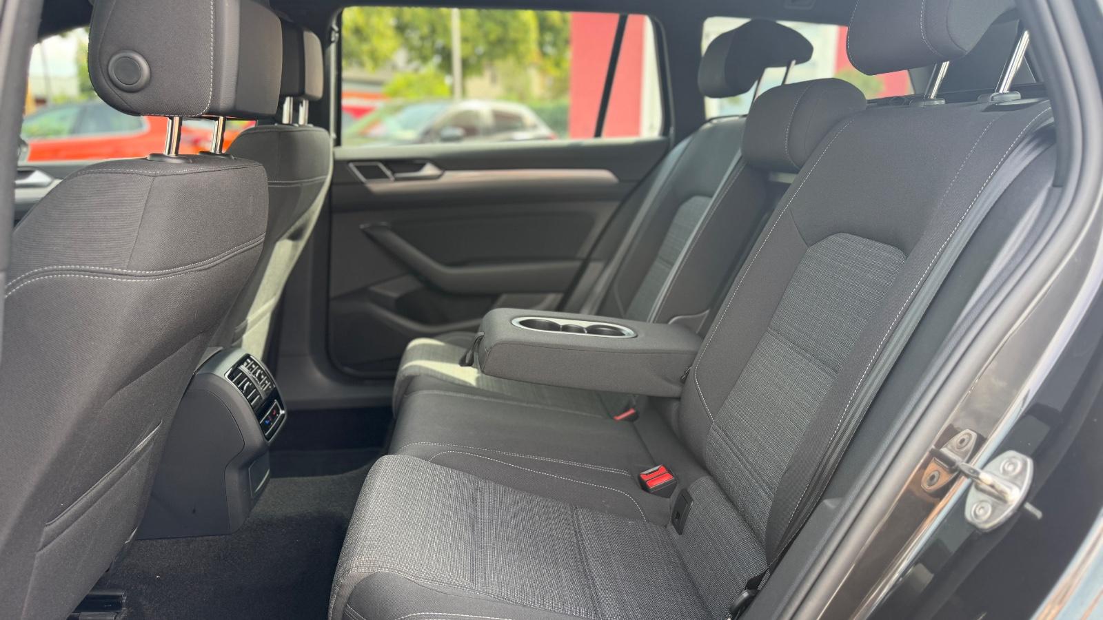 Volkswagen Passat 2.0 TDI DSG Business Variant, миниатюра 17