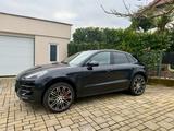 Porsche Macan Turbo mit Performance Paket Turbo mit ...