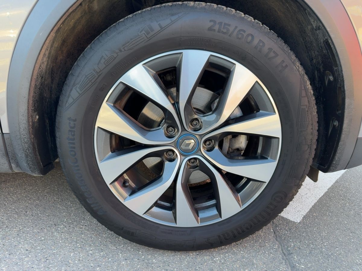 Fahrzeugabbildung Renault Captur INTENS E-TECH PLUG-IN 160 ACC SHZ Kanera