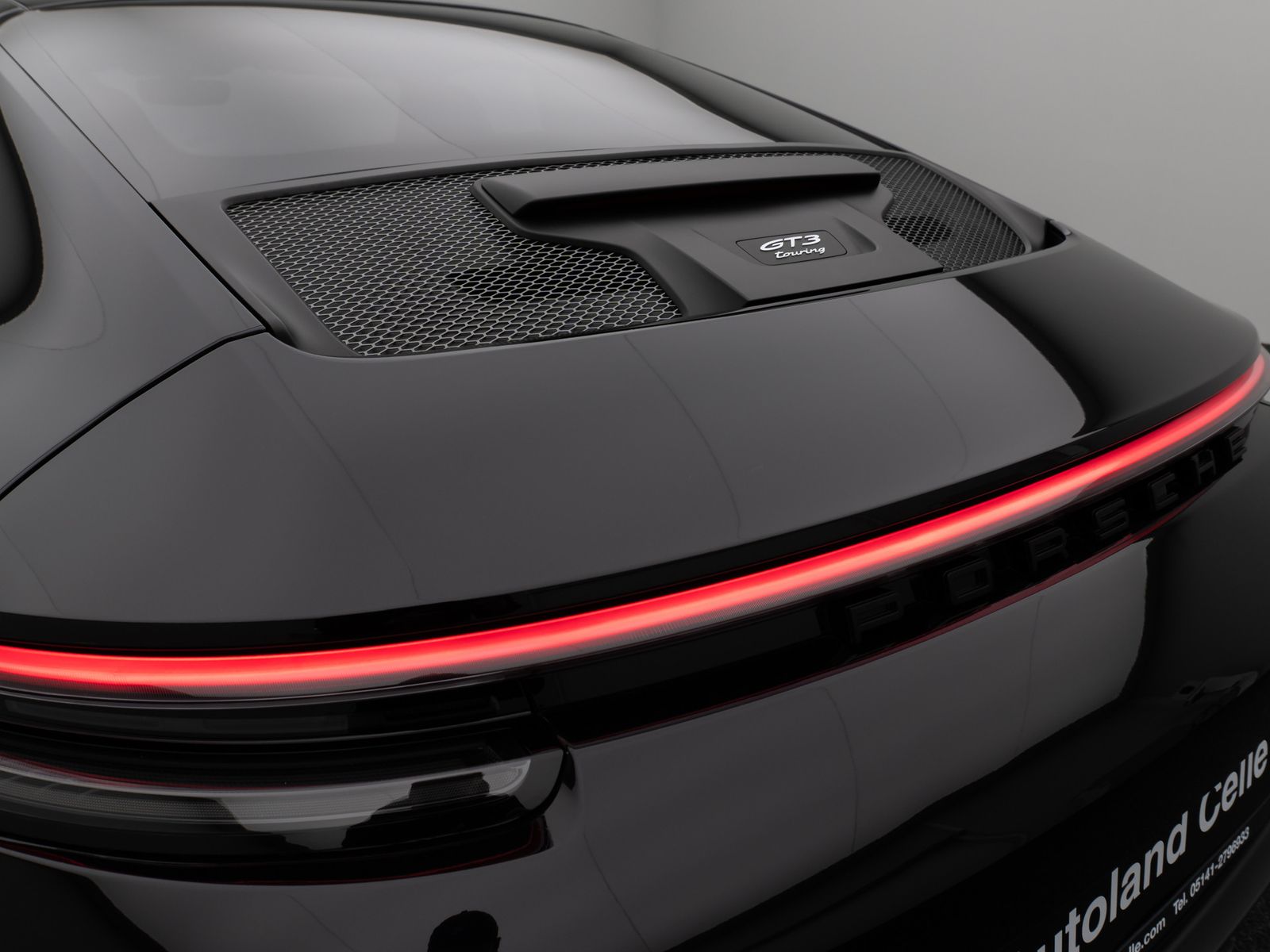 Fahrzeugabbildung Porsche 992 GT3 Touring Sport Chrono Keramik Lift PASM