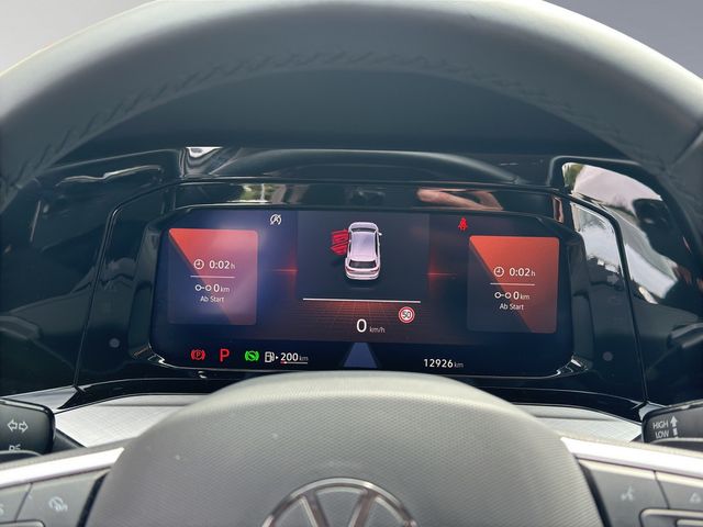 Golf VIII 1.5 eTSI Life DSG SHZ NAVI AHK ACC LED