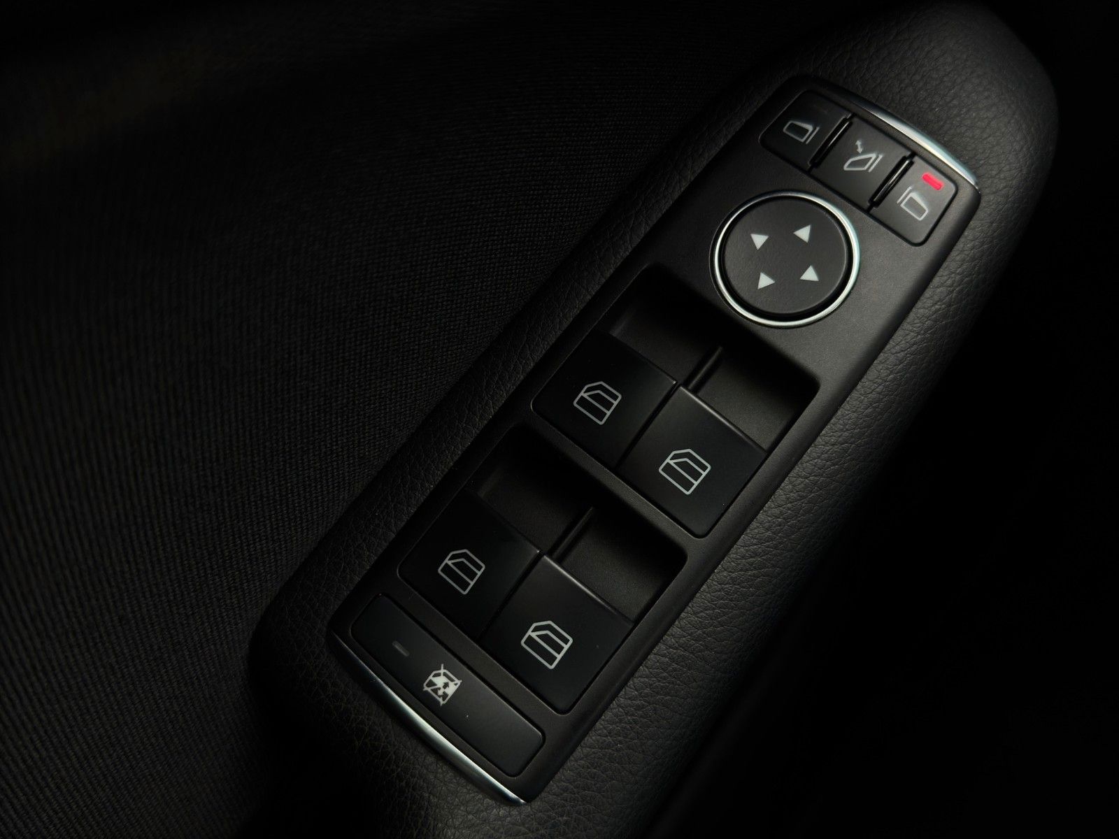 Fahrzeugabbildung Mercedes-Benz B 250 *1.Hand*Tempomat*Kamera*AHK*Sitzheizung