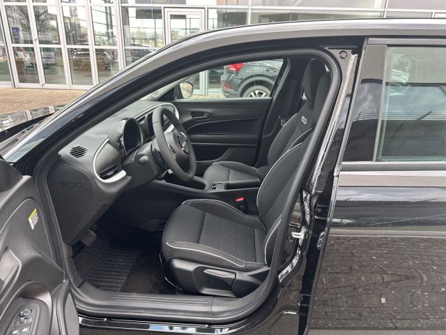 600 1.2 Hybrid 100 kW 136PS 125-Jahre-Edition