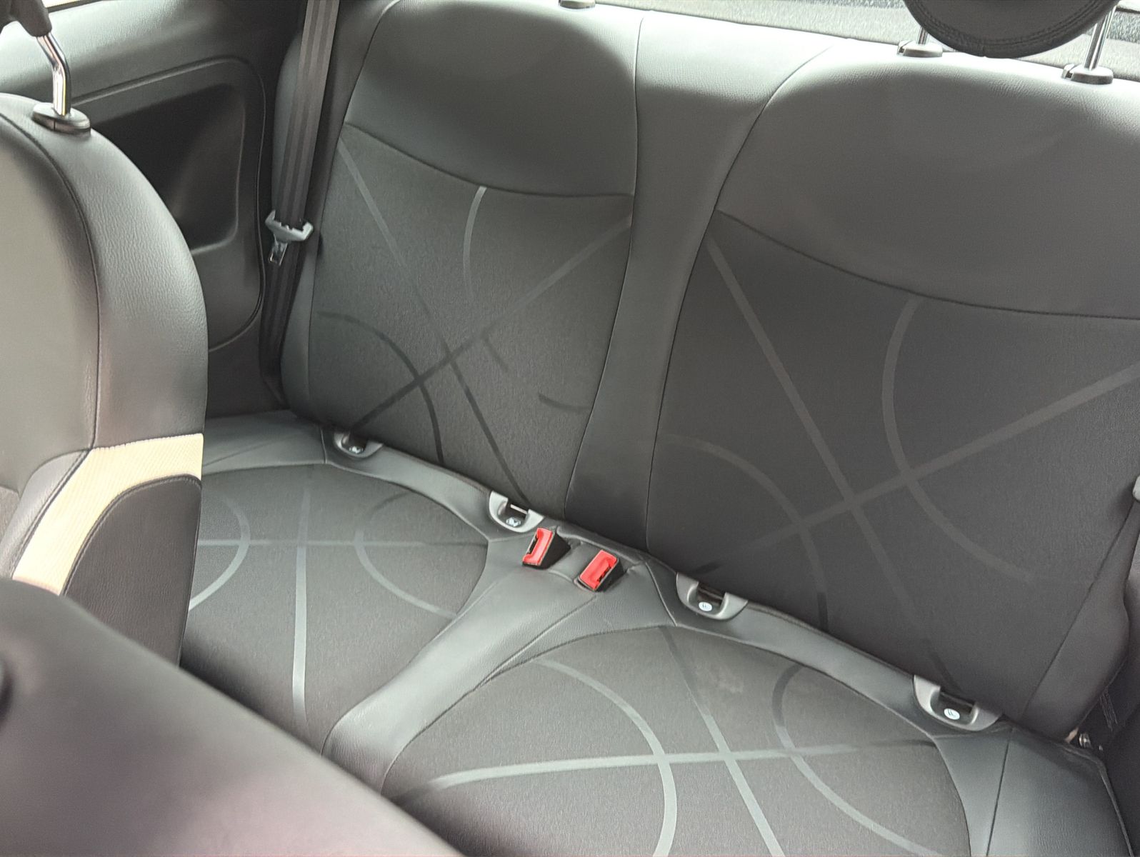 Fahrzeugabbildung Fiat 500 Sport