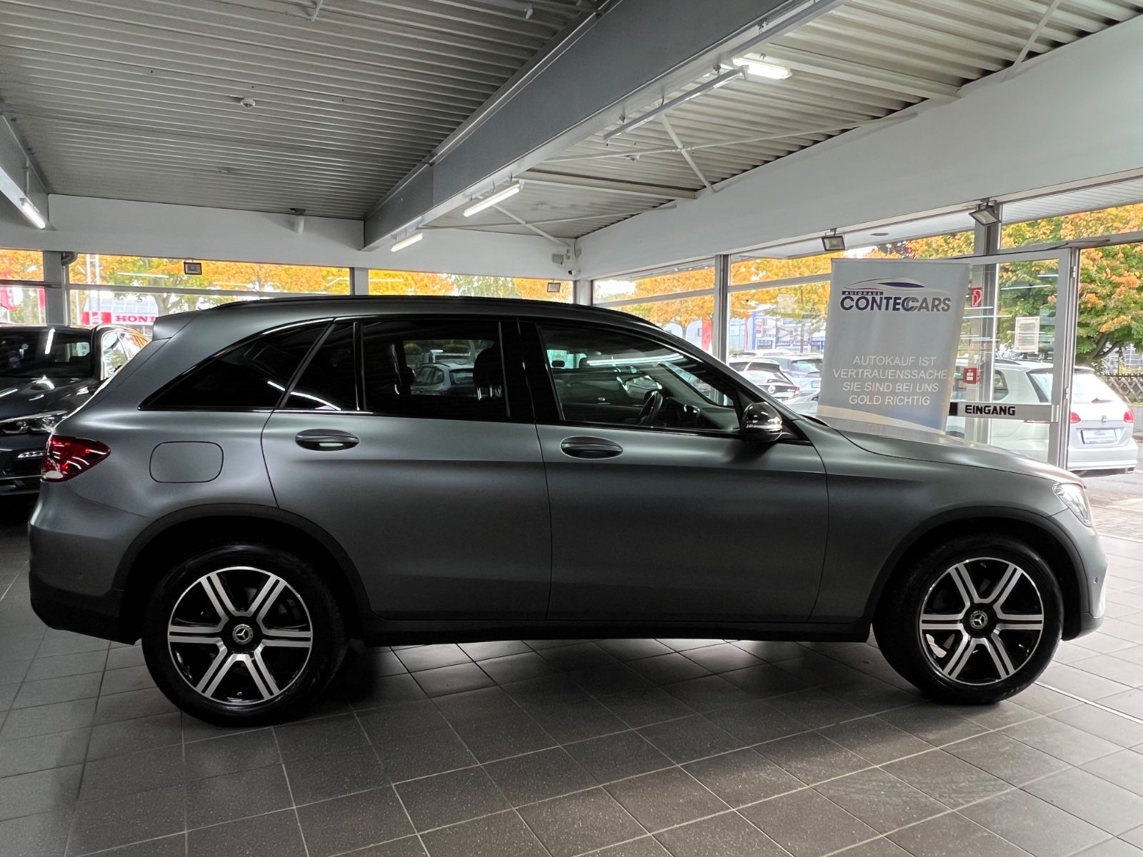 MERCEDES-BENZ GLC 220d 4M Business AHK+designo magno uvm.