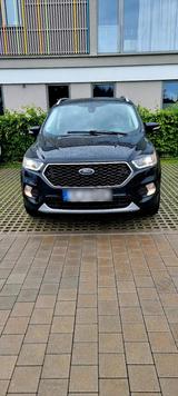 Ford Kuga privat und sehr saubere Fahrzeug - Ford Kuga: Van