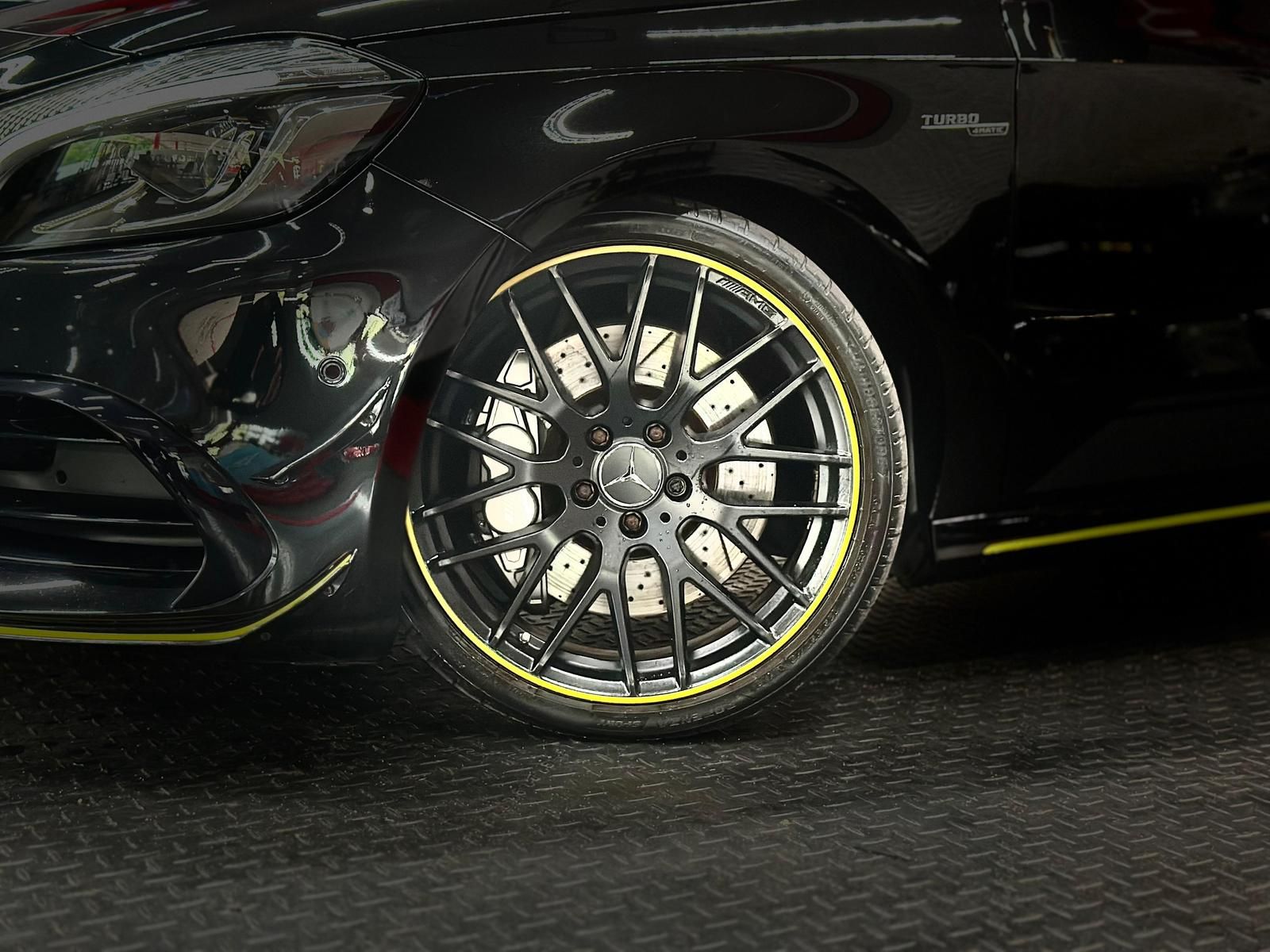 MERCEDES-BENZ A45 AMG 4M AERO YELLOW NIGHT ED H&K#PANO#CAM - Image 9