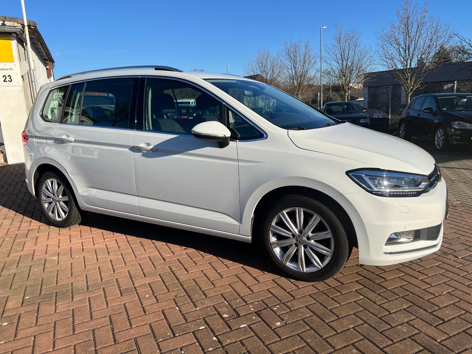 Volkswagen Touran Highline BMT*Alcantara*LED*Kamera*Navi*