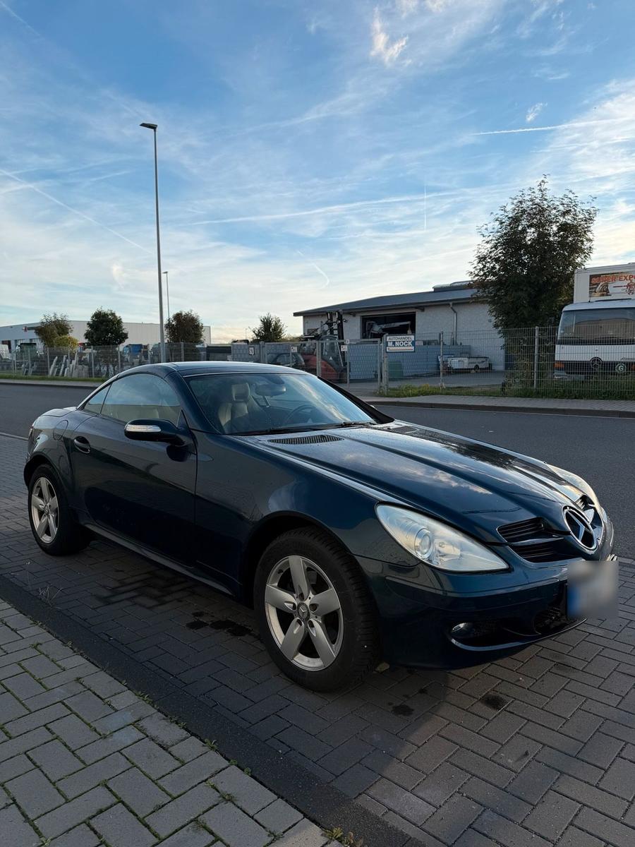 Mercedes-Benz SLK 200