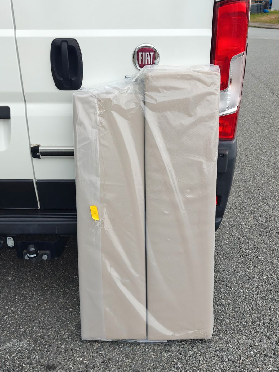 Fahrzeugabbildung Karmann Dexter 550 - Hubdach, Autom., Markise, Lithium -