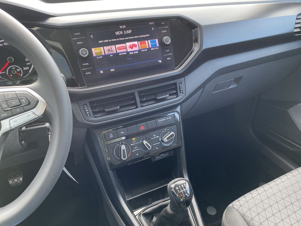 Fahrzeugabbildung Volkswagen T-Cross 1.0 TSI OPF Life *Sitzh. v*Lichtsensor*
