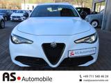 Alfa Romeo Giulia Super 2.2 JTDM Sportp.*Navi*Kamera*Bi-Xen - Alfa Romeo Gebrauchtwagen in Stuttgart